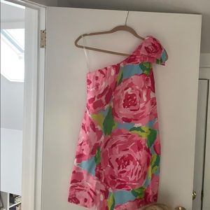 New Lily Pulitzer One Shoulder dress